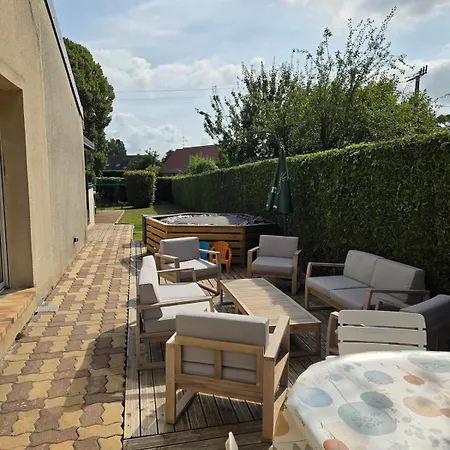 Maison Familiale De Plein Pied - Parking Gratuit