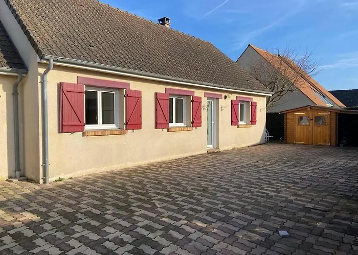 Casa de Férias Maison Familiale De Plein Pied - Parking Gratuit