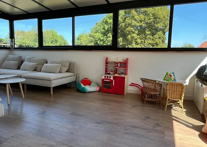 Maison Familiale De Plein Pied - Parking Gratuit