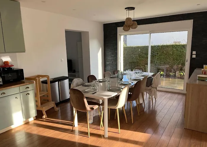 Maison Familiale De Plein Pied - Parking Gratuit *