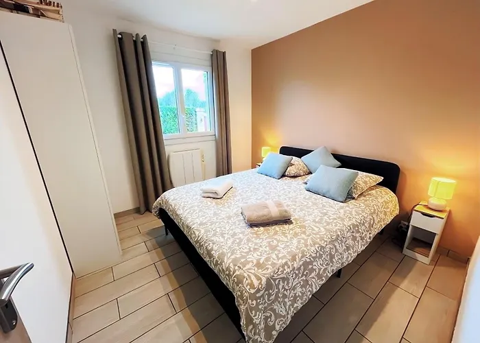 Dom wakacyjny Maison Familiale De Plein Pied - Parking Gratuit