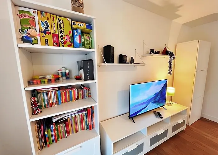 Maison Familiale De Plein Pied - Parking Gratuit